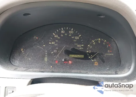 2000 Lexus Rx 300 z USA, uszkodzony, nr VIN JT6HF10U4Y0158371